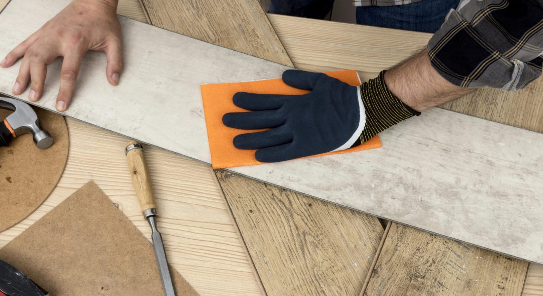 https://baytalysr.com/wp-content/uploads/2025/05/top-view-man-using-sand-paper-carpentry-workshop-concept-scaled-qpumw6s5j819sp64hl8ptmivn3hp6m9kmmwcelw2nk.jpg